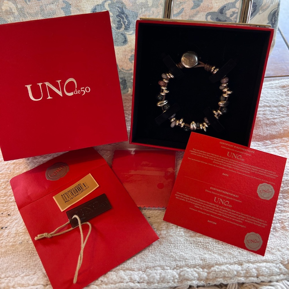Uno De 50 Bracelet Vivencia